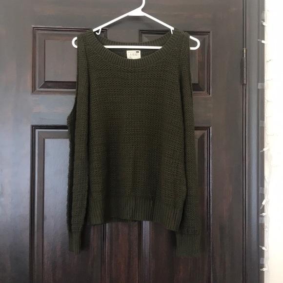 PacSun Tops - Green sweater from Pac Sun